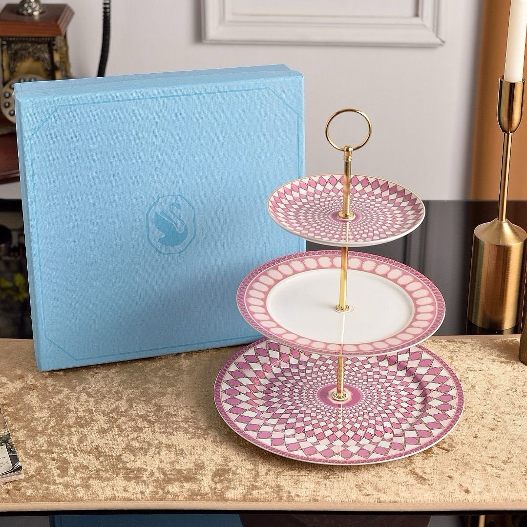 Swarovski sweet serving stand for cupcake three tires - Image 2 of 5